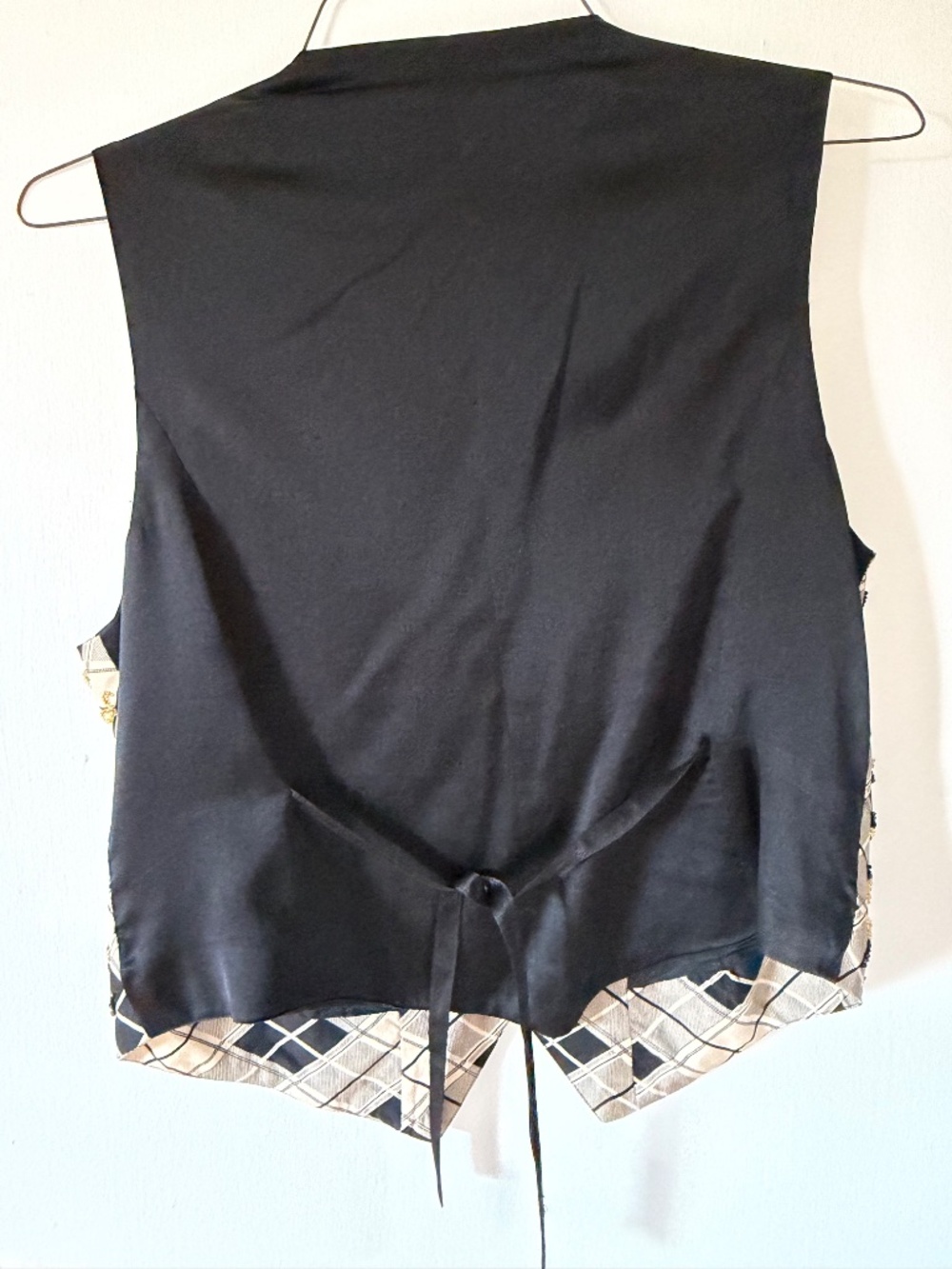 Vintage Gold and Black Beaded Vest - Picture 2 of 3